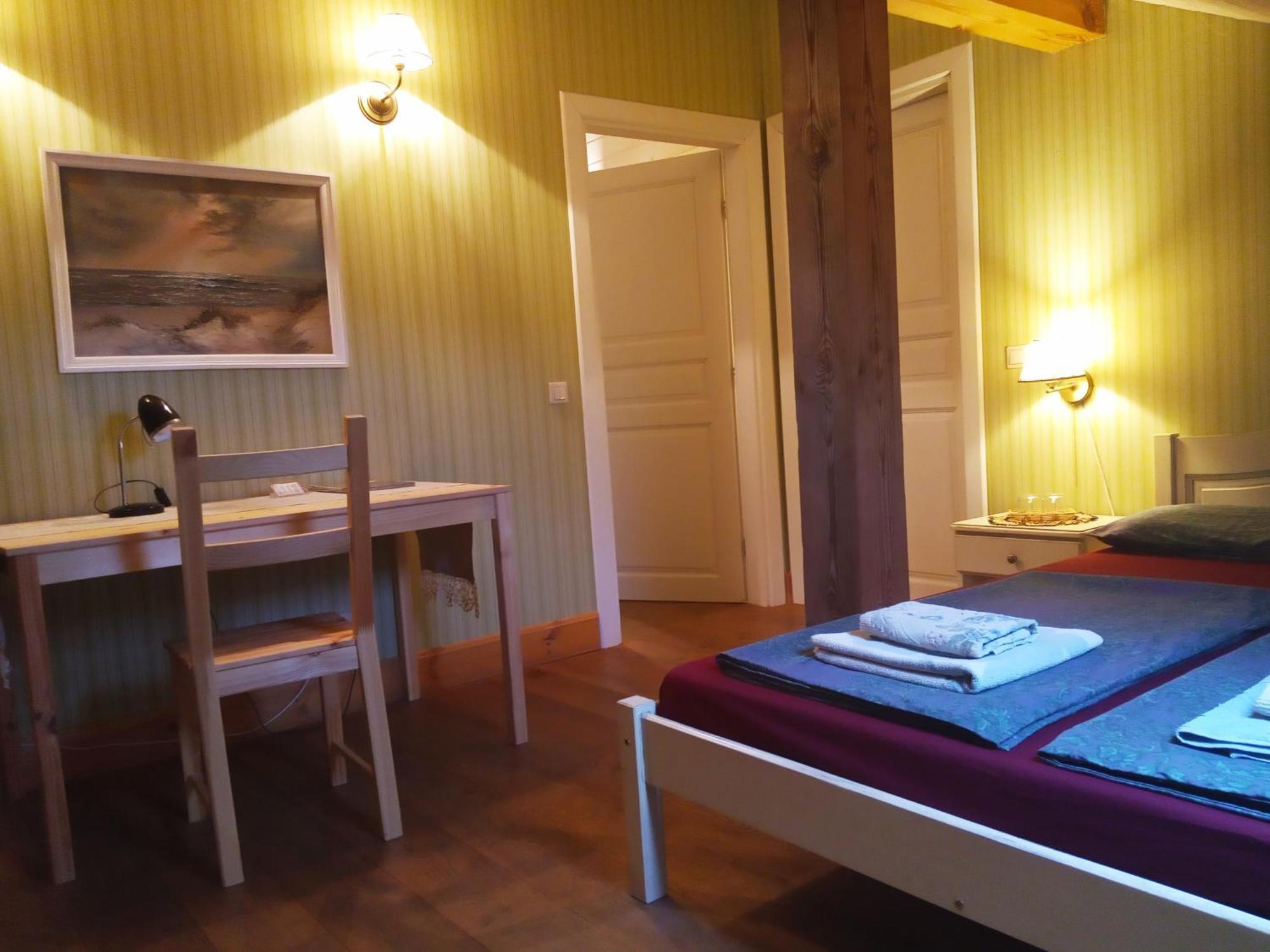 Senosios Geguzines Ukis Guest House Phòng bức ảnh