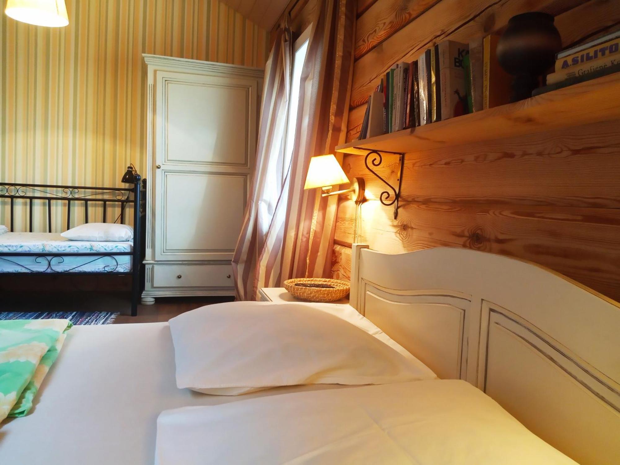 Senosios Geguzines Ukis Guest House Phòng bức ảnh